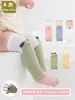 26 nuevos estilos de verano de calcetines lindos de algodón peinado de tubo largo de dibujos animados para bebés, calcetines de malla transpirables cómodos anti-mosquitos para niños al por mayor