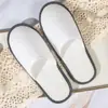 Artigos de Higiene Pessoal Descartáveis para Hotel, Escovas de Dente Descartáveis para Hotel e Pousada com Kit de Pasta de Dente, Escovas de Dente de Viagem no Atacado