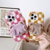 Adecuado para Funda de Teléfono Móvil Iphone17Promax, Funda Protectora de Muñeca Tridimensional a Cuadros de Felpa para Otoño e Invierno