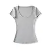 Camiseta de Verão 2026 Novo Estilo Gola Redonda Manga Curta para Mulheres, Estilo Garota Americana Badass, Cor Sólida, Ajuste Slim, Top Básico Emagrecedor