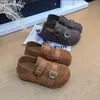 Diseño de dos piezas, zapatos de mujer completamente cerrados estilo Birkenstock, nueva colección de otoño 2026, mocasines Birkenstock, zapatos sin cordones, estilo zapatilla de media caña con punta cerrada