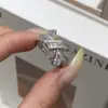 Anillo de Apertura Elegante de Lujo Ligero de Gama Alta con Nudo de Perla y Circonita Diseño Retro de Nicho Anillo de Personalidad Simple