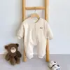 Ropa de Bebé Otoño e Invierno Estilo Coreano Ropa de Gateo de Manga Larga para Hombres y Mujeres Mameluco Cálido de Terciopelo Espesado con Oxígeno para Salir