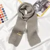 Cachecol de Cor Sólida Outono e Inverno Feminino Estilo Coreano Pequeno de Lã Quente Xale Decoração Versátil Tricotado Lindo Cachecol Moda