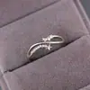 Anillo Zhen Rong, el más vendido, creativo, simple, ligero, estrella, mañana, diamante, circón AAA, anillo de compromiso europeo y americano para mujer