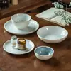 Conjunto de Louça Cerâmica de Alta Qualidade para Uso Doméstico, Incluindo Tigelas, Pratos, Saladeiras e Tigelas de Arroz, Tigelas de Sopa e Tigelas para Macarrão com um Toque Premium