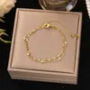 Pulsera de Acero de Titanio de Doble Capa Transfronteriza Europea y Americana con Diamantes para Mujer, Cadena de Acero de Titanio que No se Desvanece, Simple y Versátil, Diseño de Nicho