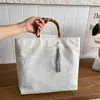 Bolsa de Mano de Bambú Estilo Chino Nueva al por Mayor para Mujer, Bolso Tote Bordado con Flores Nuevo Otoño 2026, Bolso de Mano de Gran Capacidad