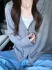 Chamarra sudadera con capucha para mujer color café, nuevo estilo otoño 2026, corte holgado, estiliza, top relajado y casual de manga larga