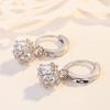 Nuevos pendientes de cubo de flor estilo coreano con incrustaciones de diamantes ventana de amor pendientes de cubo moda simple joyería de oído de cristal venta al por mayor