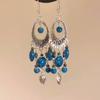 Brincos de Franja com Contas Chineses Novos para Meninas Estilo Étnico Retrô Estilo Xizang Gancho de Orelha Brincos de Metal Vazados para Mulheres