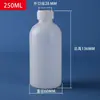 En Stock Al Por Mayor 30 50 100ml Botellas de Plástico Semitransparentes Pe Botellas Dosificadoras Selladas para Líquidos Reactivos con Marcas de Escala