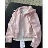Chamarra sudadera corta para mujer, top con capucha ajustado, atuendo de principios de otoño, estilo americano, ideal para figuras petite, con un buen ajuste en los hombros y capa interior fina