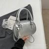 Bolso de Mano Pequeño de Moda para Mujer 2026 Nuevo Estilo de Tendencia Bolso de Hombro Sencillo Popular en Redes Sociales Bolso Cruzado Tipo Bowling