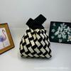 Bolso de Mano para Mujer del Festival del Bote del Dragón Panda, Bolso Cubo Tejido, Estilo Coreano y Japonés Versátil, Bolso Tote Casual, Bolsa para el Almuerzo, Lindo y Divertido