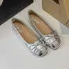 Zapatos Planos de Cuero Plateado Estilo Retro Francés para Mujer 2026 Primavera/Otoño Mary Janes Estilo de Noche Zapatos Planos con Lazo Zapatos de Abuela