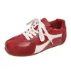 Zapatillas de entrenamiento alemanas de cuero genuino, de perfil bajo, que aumentan la altura, para mujer, nueva colección primavera 2026, retro y versátiles, zapatillas casuales
