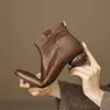 Botines cortos de punta fina, con tacón grueso, para mujer, estilo coreano retro 2026, color nude, efecto adelgazante, con cremallera trasera, botas Chelsea marrones de tacón bajo