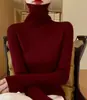 Suéter de tricô de design retrô de alta qualidade para mulheres, nova coleção outono/inverno, chique casual estilo francês, versátil e elegante, top de nicho e versátil