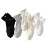 Calcetines Finos de Algodón para Mujer de Primavera, Calcetines Estilo Japonés con Relieve 3D de Media Pantorrilla, Calcetines Versátiles de Color Sólido con Volantes de Encaje Dulce