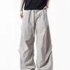 Calça de trabalho azul montanha estilo francês retrô, coleção de outono masculina, com design plissado, tecido de secagem rápida, adequada para caminhada, lazer e esportes.