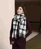 Bufanda de Lana Suave y Amigable con la Piel para Mujer, Nueva para Otoño/Invierno, Engrosada, a Cuadros, con Borlas, Atractiva, Versátil, Calentador de Cuello, para Viajes Diarios, Cálida