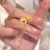 "Serpiente Convirtiéndose en Gan Kun" Arena Color Oro Conservación Oro Espíritu Dorado Anillo Retorcido de Serpiente Nuevo Estilo Anillo de Cumpleaños Zodiaco del Año de la Serpiente para Mujeres
