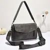 Elegante y versátil, bolso cuadrado pequeño de solapa clásico de moda, bolso cruzado de hombro de moda estética para mujer