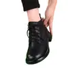 Botas estilo Martin com sola macia e bico redondo, botas femininas de algodão, nova coleção outono/inverno 2026, forradas com fleece para aquecimento, rasas para mulheres de meia-idade, botas de tornozelo da moda