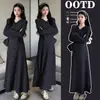 Nuevo Vestido Largo Rayado con Capucha para Mujeres Embarazadas Estilo Perezoso Otoño e Invierno que Cubre el Vientre Aspecto Adelgazante y Falda de Maternidad Dulce para Mujeres