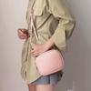 Bolso de Hombro Azul Smog Sencillo para Dama Bolso Cruzado Rojo de Alta Textura para Viajes Bolso de Mujer PU con Patrón de Lichi Bolso Cuadrado Pequeño