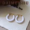 Pendientes de Aro Minimalistas Versátiles de Moda con Temperamento Fresco de Esmalte con un Toque de Lujo Ligero y de Gama Alta