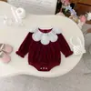 Vestido de Veludo Vinho Novo para Meninas de Natal 2026 Vestido Princesa com Gola de Pétalas de Bebê Manga Longa