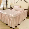 Nueva Falda de Cama de Algodón Crudo Pieza Única Acolchada Engrosada Colcha Sábanas Funda de Cama Universal para Cuatro Estaciones con Falda Cubierta de Delantal de Cama