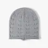 Gorro tejido con patrón calado estilo japonés para mujer, otoño e invierno, cachemir sintético, transpirable, cálido, a prueba de viento, plegable, casual, gorro versátil
