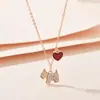 Colar com pingente de cachorro de amor estilo japonês e coreano, colar com diamantes, moda feminina, luxo leve, nicho, temperamento simples, corrente para clavícula, atacado, geração