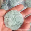 Pendente de Jade A de Mianmar Atacado Marca Dragão Masculino e Feminino Guan Gong Guanyin Buda Pingente de Jade Verde Fonte Viva