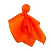 Bandera de penalización de fútbol americano de venta cruzada, accesorio de árbitro, bandera amarilla para lanzar fútbol con cinta de persecución y Velcro