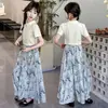 Conjunto de Verão para Meninas, Novo Conjunto Estilo Chinês para Crianças Maiores, Blusa Elegante de Manga Curta com Gola de Botão, Conjunto de Duas Peças Estilo Tendência Nacional
