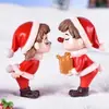 Paisaje en miniatura, figuras creativas de dibujos animados de pareja navideña, regalo de caja sorpresa, decoraciones de bola de cristal, accesorios, pequeños adornos de escritorio
