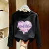 Camiseta básica para meninas para primavera e outono 2026 novo modelo, top infantil de algodão puro fofo estiloso, camiseta infantil de manga longa