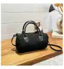 Bolso de Mano Nuevo de Felpa para Otoño e Invierno, Bolso Cruzado para Mujer Moderno y Versátil, Bolso de Hombro Cilíndrico de Felpa de Alta Gama de Nicho