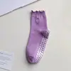 Calcetines de Yoga, Calcetines Deportivos Antideslizantes de Silicona Profesionales, Calcetines de Encaje para Pilates en Suelo, Fitness de Media Pantorrilla Transfronterizos, Calcetines Zhuji