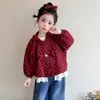 Chaqueta de encaje con forma de corazón de gato estilo coreano para niñas, top de moda nuevo para primavera y otoño 2026 para niñas pequeñas
