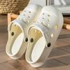2025 Novas Sandálias de Praia Antiderrapantes Sapatos de Solado Grosso com Buracos Chinelos Masculinos para o Verão ao Ar Livre para Mulheres