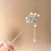 Grampo de cabelo de flor e borboleta para mulheres, acessório de cabelo de alta qualidade estilo antigo, adorno de cabeça Xiuhe, novo ornamento de cabelo estilo chinês, palito de cabelo