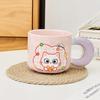 Copo de cerâmica para gatos frescos pequenos transfronteiriços Caneca de desenho animado de alto valor para tampa e colher para presente de mão de casamento copo de água