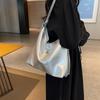 Bolso Popular de Comercio Exterior para Mujer 2023 Nueva Moda Color Sólido Explosión Combinable Simple Gran Capacidad Hombro Axila