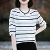 Camiseta de punto de manga corta de seda helada éxito de verano, cuello redondo, a rayas, fina, estilo coreano, top con bloques de color, ropa simple retro para mujer
