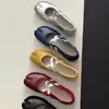 Zapatos Mary Jane planos de cuero esmerilado estilo francés para ballet para mujer, nuevo modelo de otoño 2026 con correas cruzadas y corte bajo